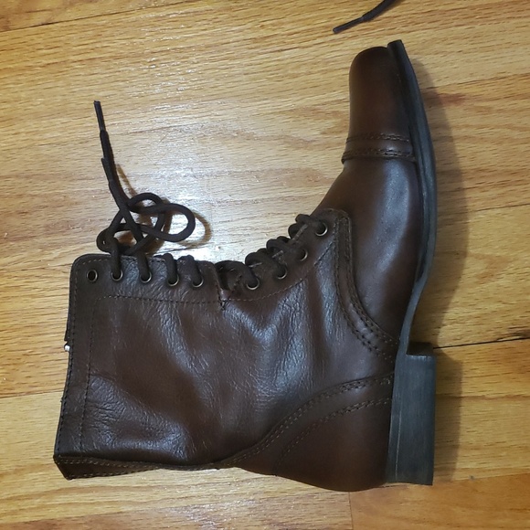 STEVE MADDEN COMBAT BOOTS BROWN 8.5 - Picture 2 of 6